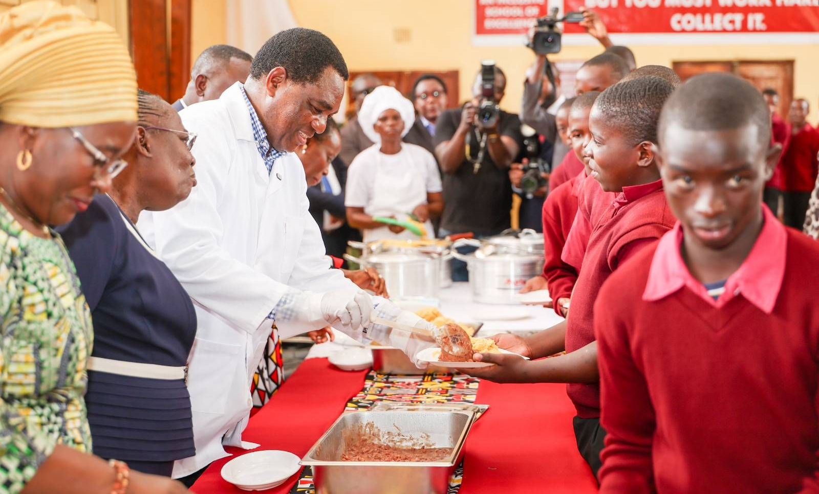 HH LINKS EDUCATION TO ECONOMIC GROWTH 