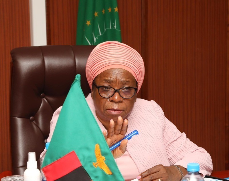 VEEP URGES EMPLOYERS TO SUPPORT YOUTH INTERNSHIPS, MENTORSHIPS, AND JOB PLACEMENTS 